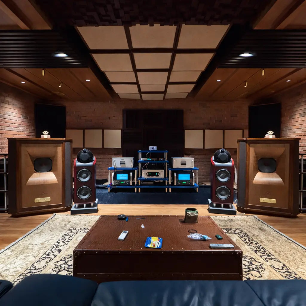 2-Channel Listening Room