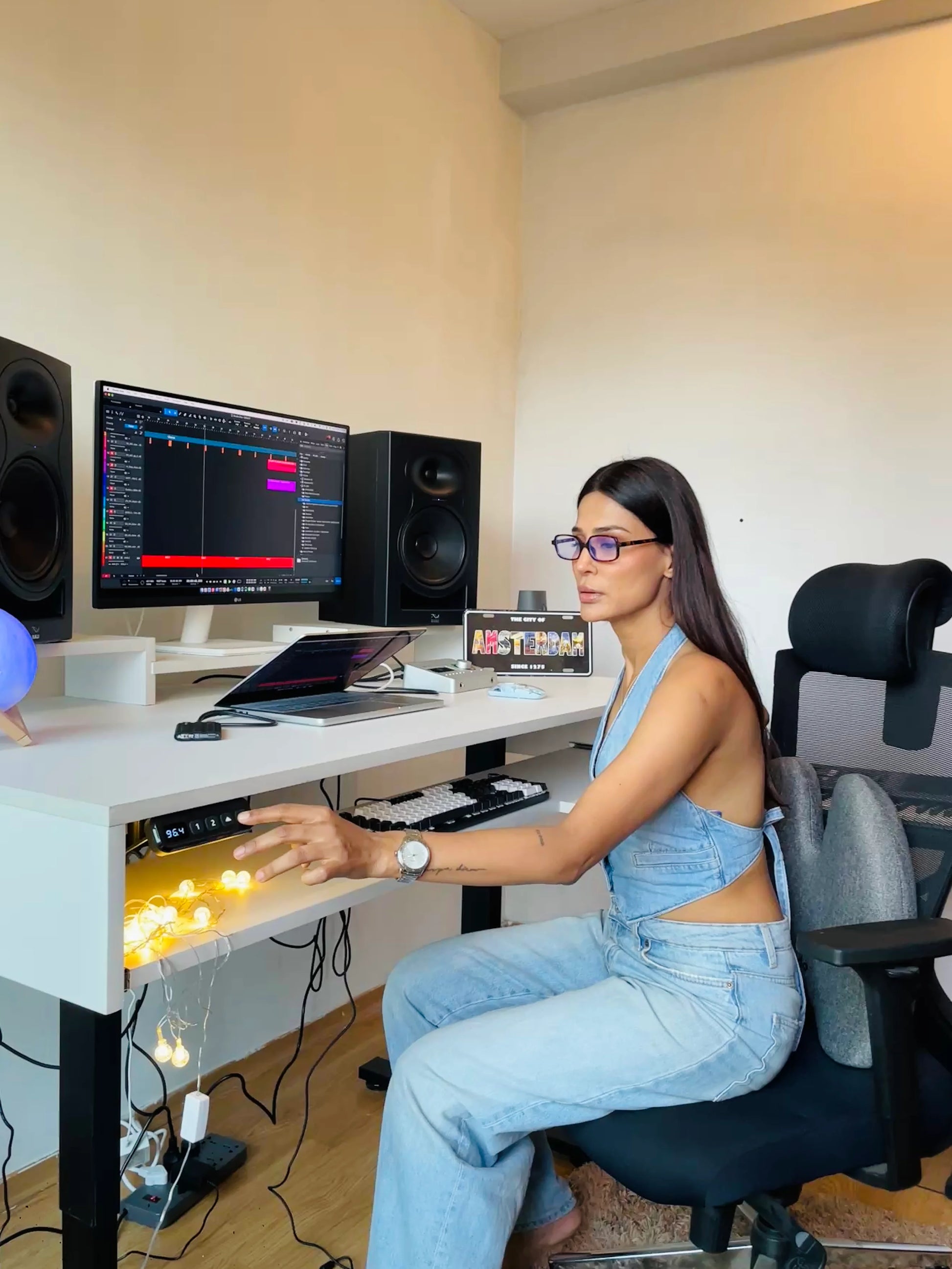 StudioPad Riser, Height Adjustable Music Production Desk