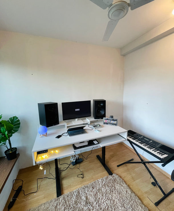 StudioPad Riser, Height Adjustable Music Production Desk